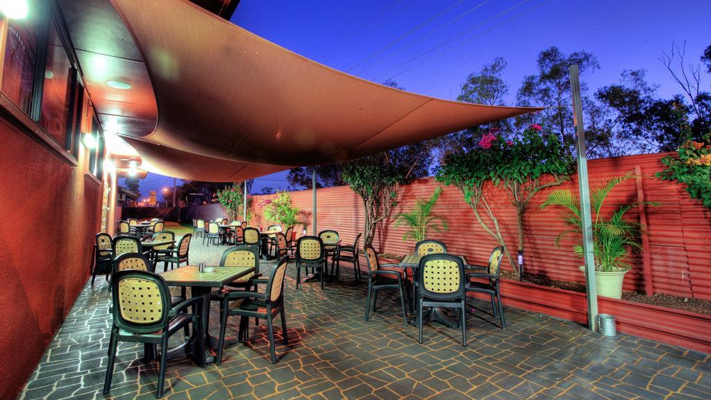 Halls Creek Motel Exterior foto