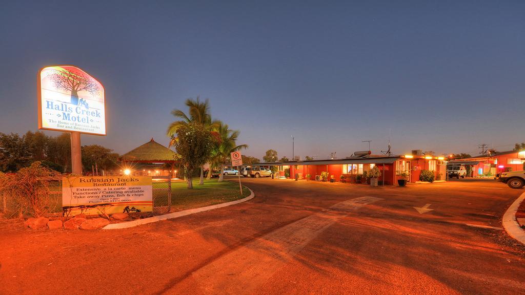 Halls Creek Motel Exterior foto