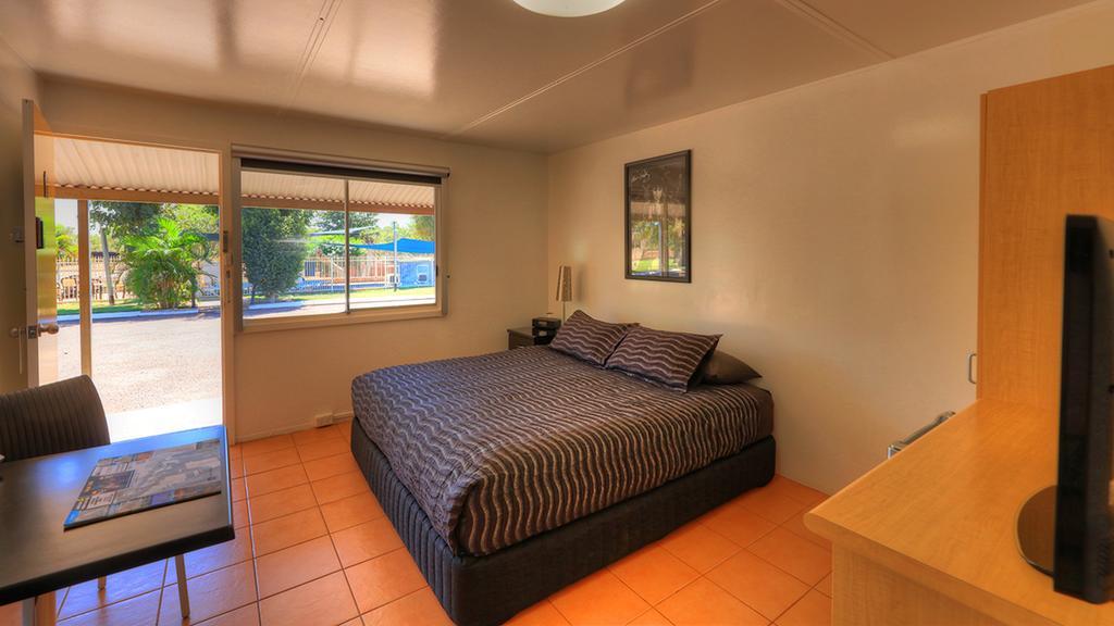 Halls Creek Motel Habitación foto