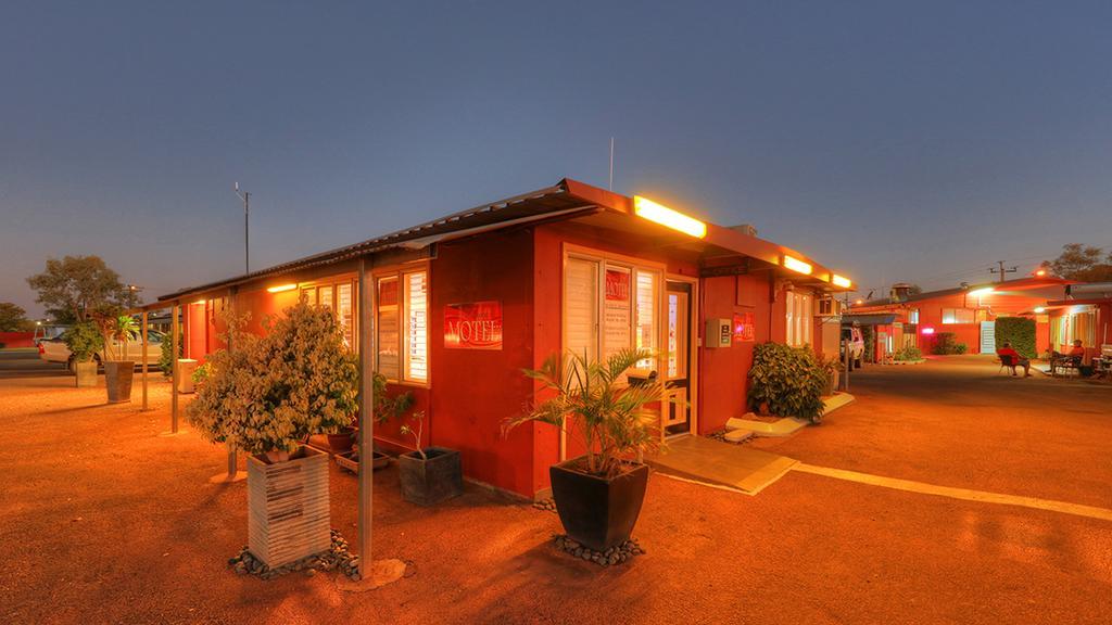 Halls Creek Motel Exterior foto